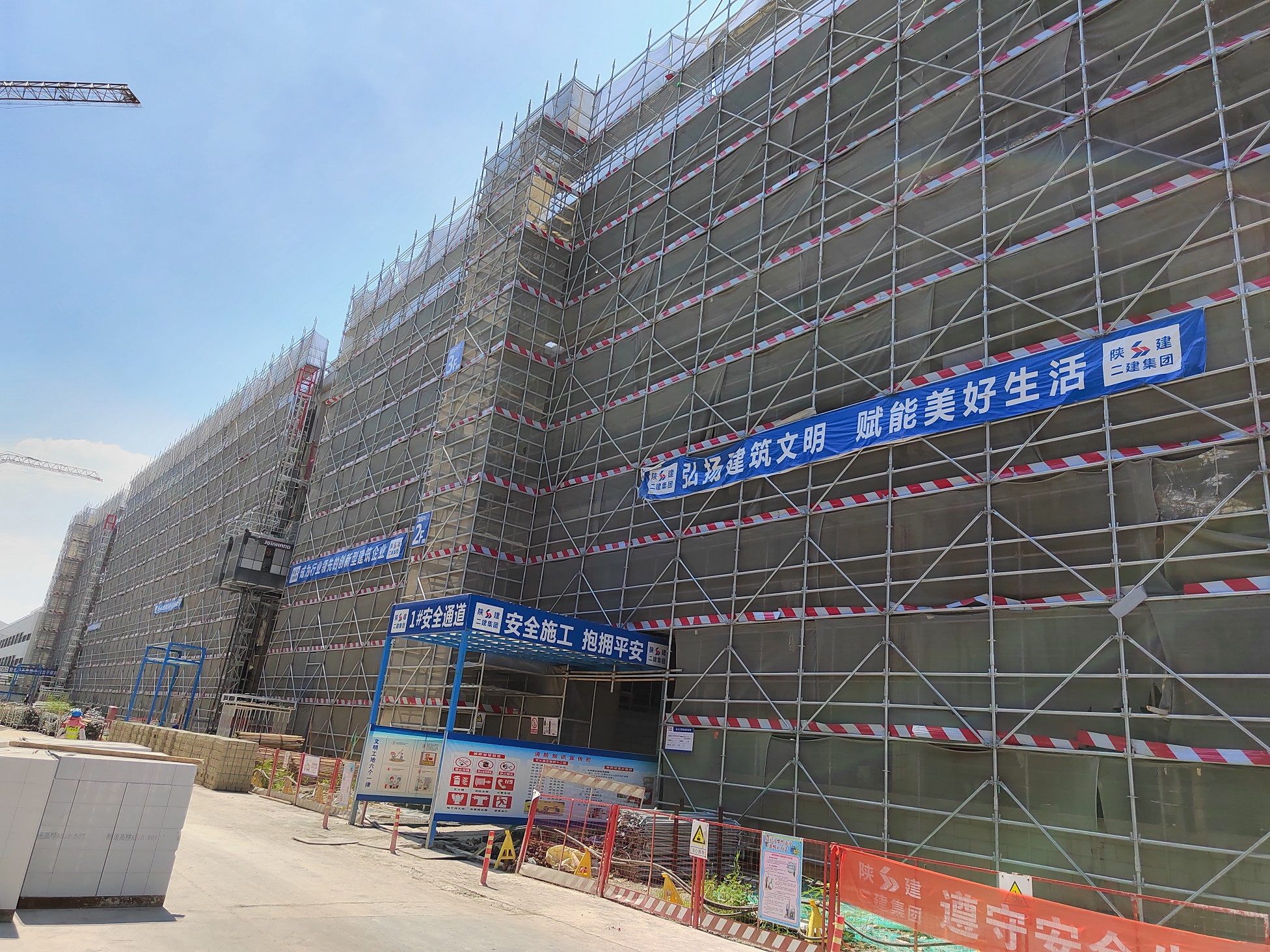 陜西二建廣州精雕項(xiàng)目